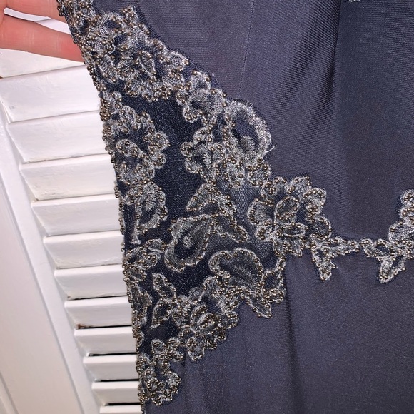 PROM DRESS!! ONLY WORN ONCE!! - Picture 8 of 8